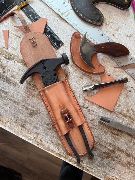 Plammer pliers scabbard