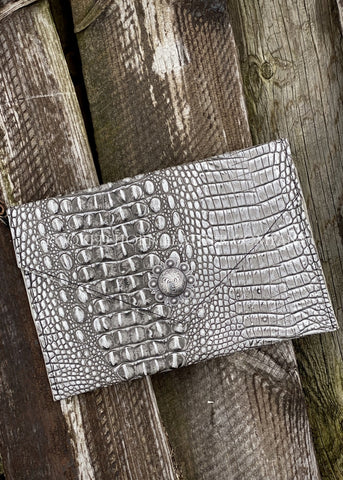 Leather Envelope Clutch In Silver Croc With Wristlet Strap Large